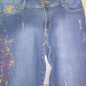 Roca Wear, Size 11, Blue Jeans with Sparkly Designs on rt leg Front and Back